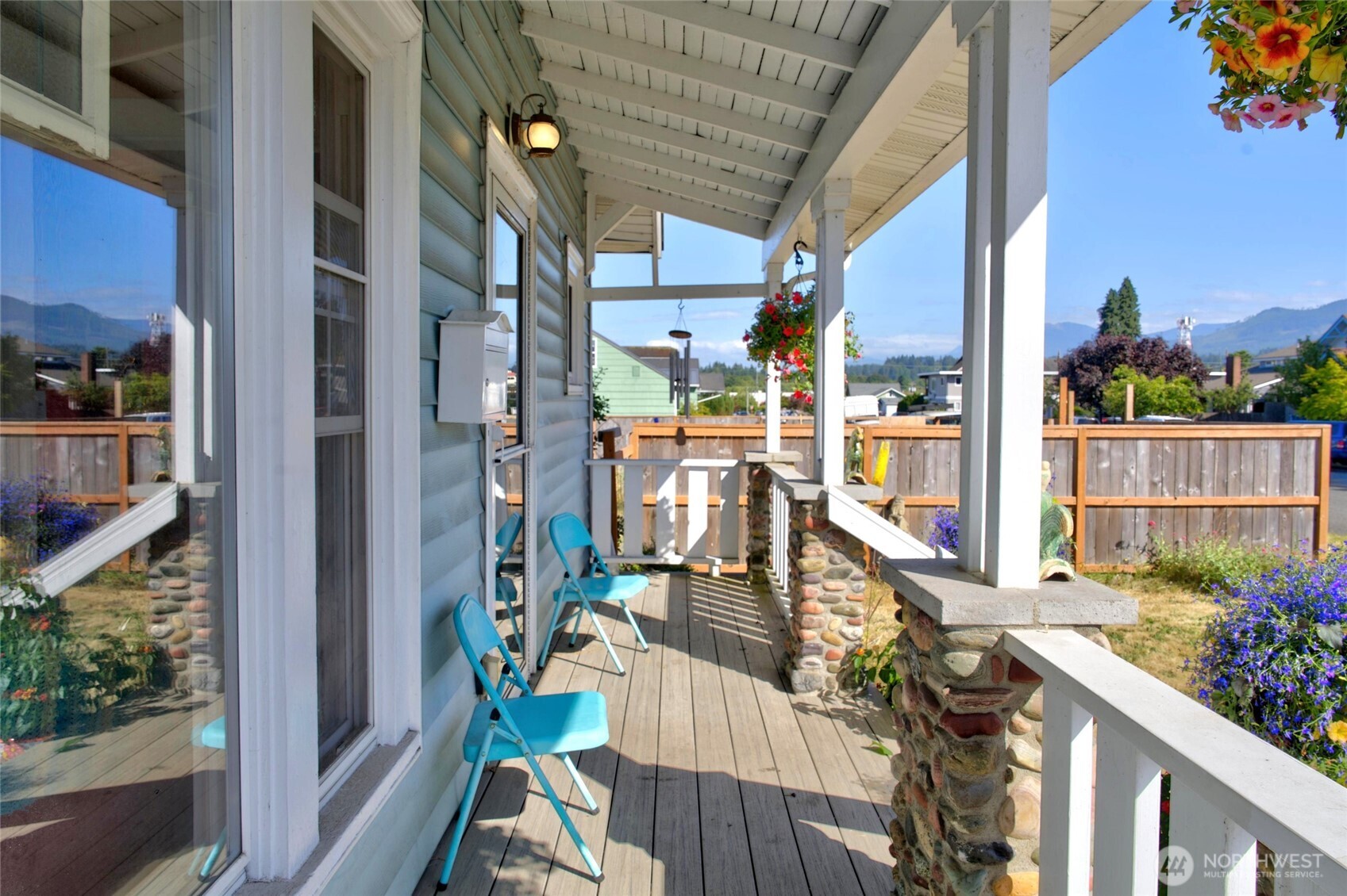 237 West 3rd Street Port Angeles, WA 98362 - Photo 34 of 40