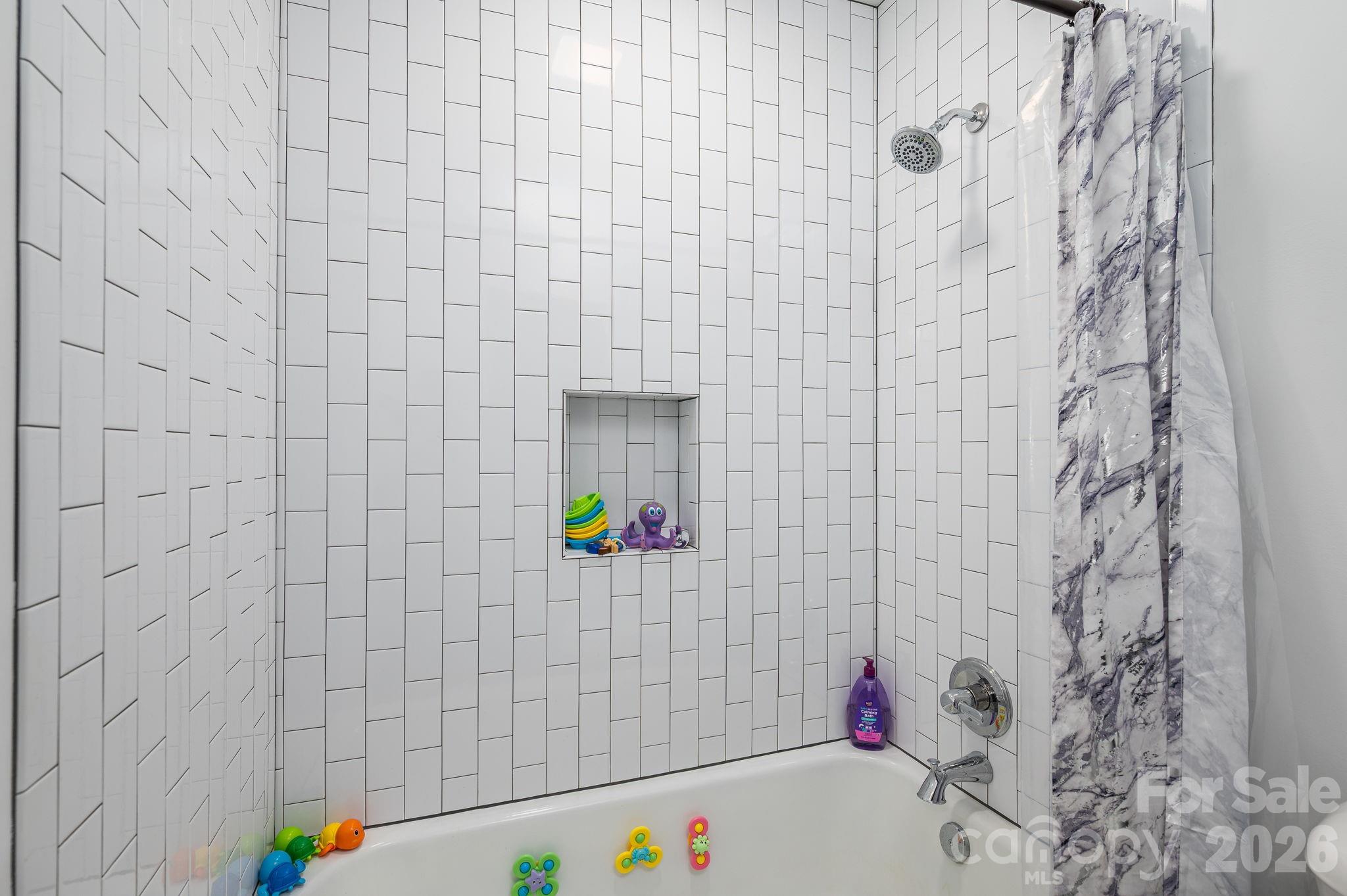 335 East Sumner Street Lincolnton, NC 28092 - Photo 24 of 43