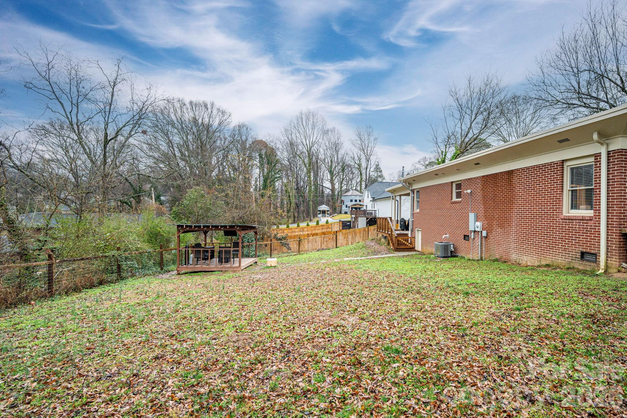 335 East Sumner Street Lincolnton, NC 28092 - Photo 36 of 43