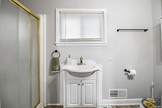 $188,000 | 316 East Franklin Street, Winchester, IN 47394