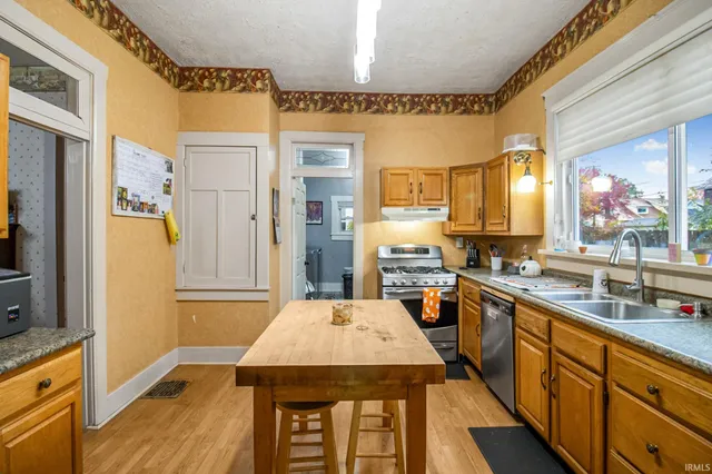 $188,000 | 316 East Franklin Street, Winchester, IN 47394