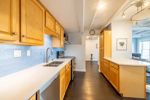 $459,000 | 65 Wharf Street, Unit B8, Salem, MA 01970