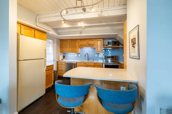 $459,000 | 65 Wharf Street, Unit B8, Salem, MA 01970
