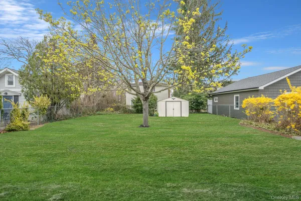 $899,000 | 3394 Lufberry Avenue, Wantagh, NY 11793