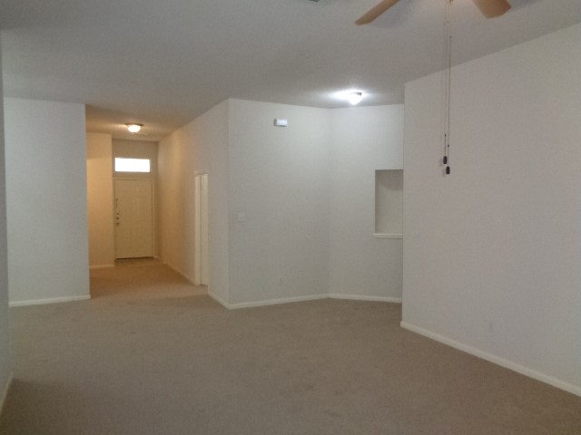 17136 Gleneagle Drive South Conroe, TX 77385 - Photo 7 of 19