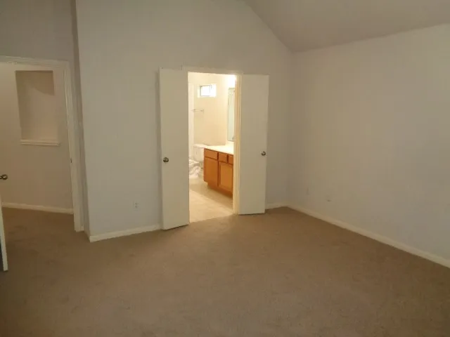 $1,550 | 17136 Gleneagle Drive South, Conroe, TX 77385