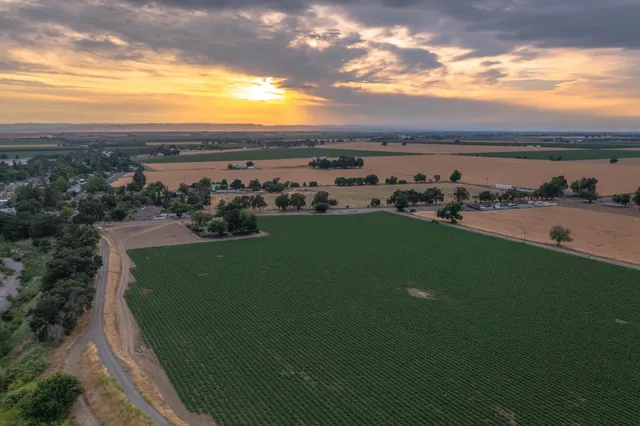 $399,000 | 38067 County Road 17, Yolo, CA 95697
