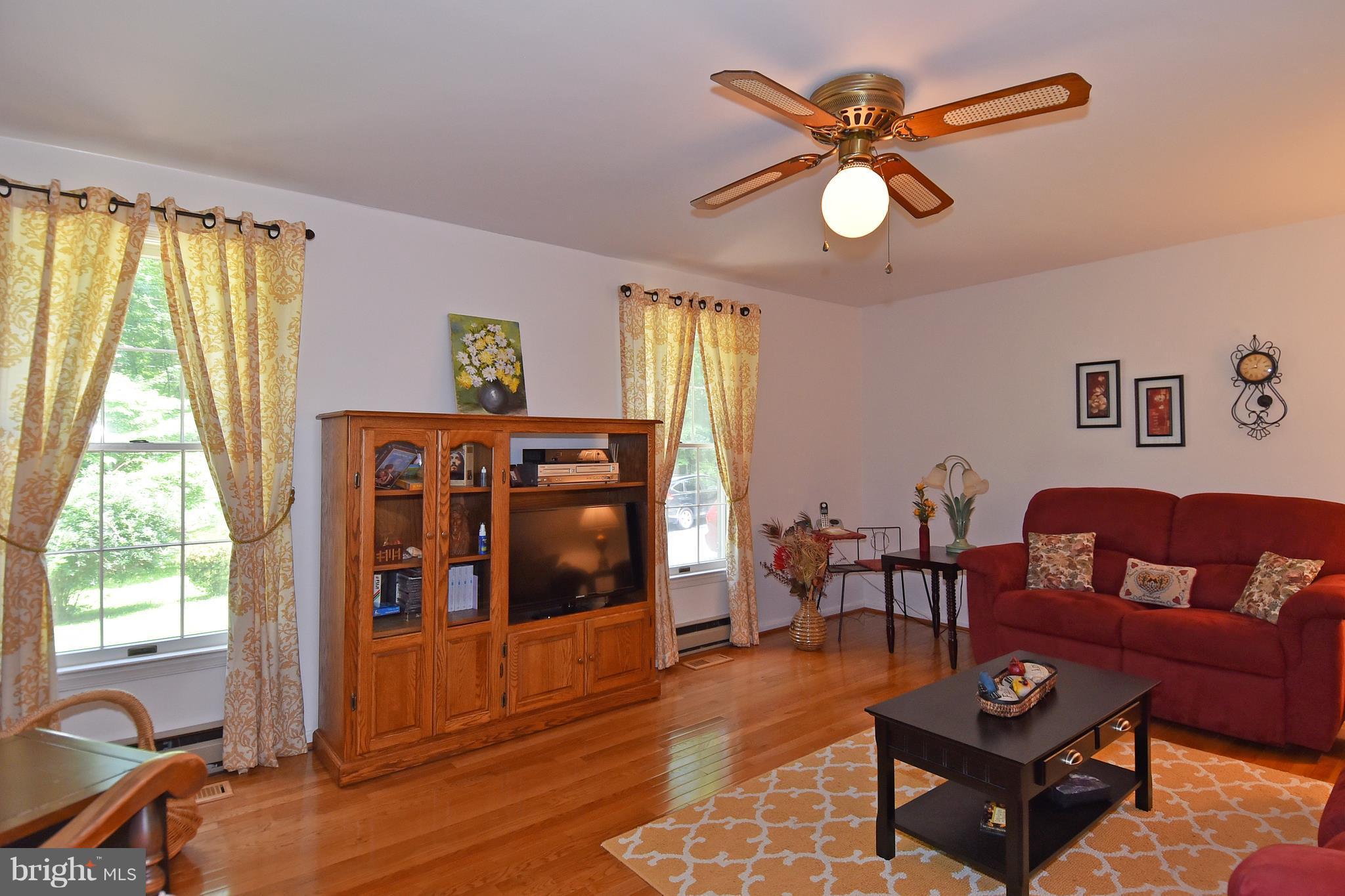 13612 Bethel Road Manassas, VA 20112 - Photo 15 of 29 Family Room