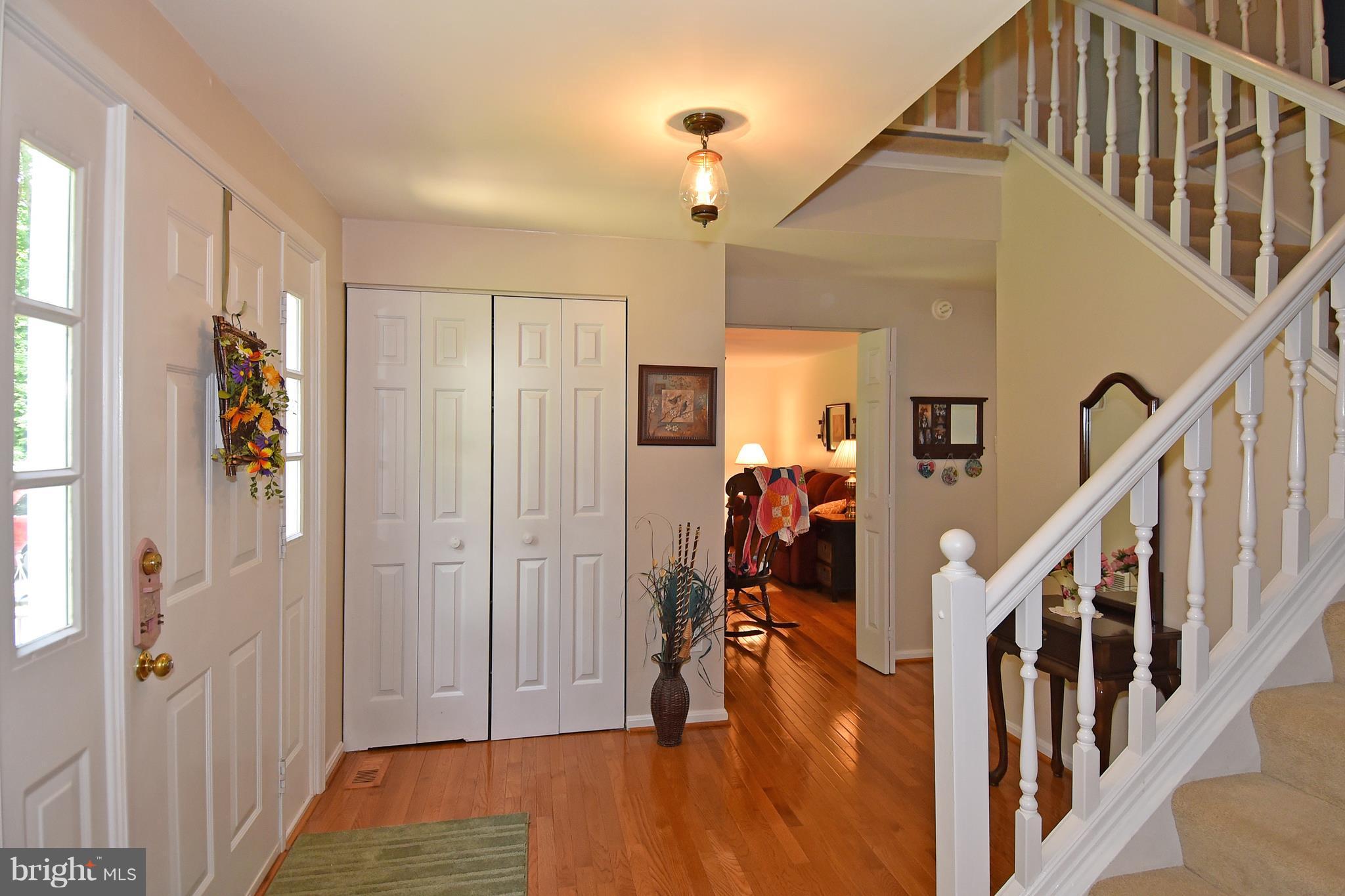 13612 Bethel Road Manassas, VA 20112 - Photo 16 of 29 Foyer
