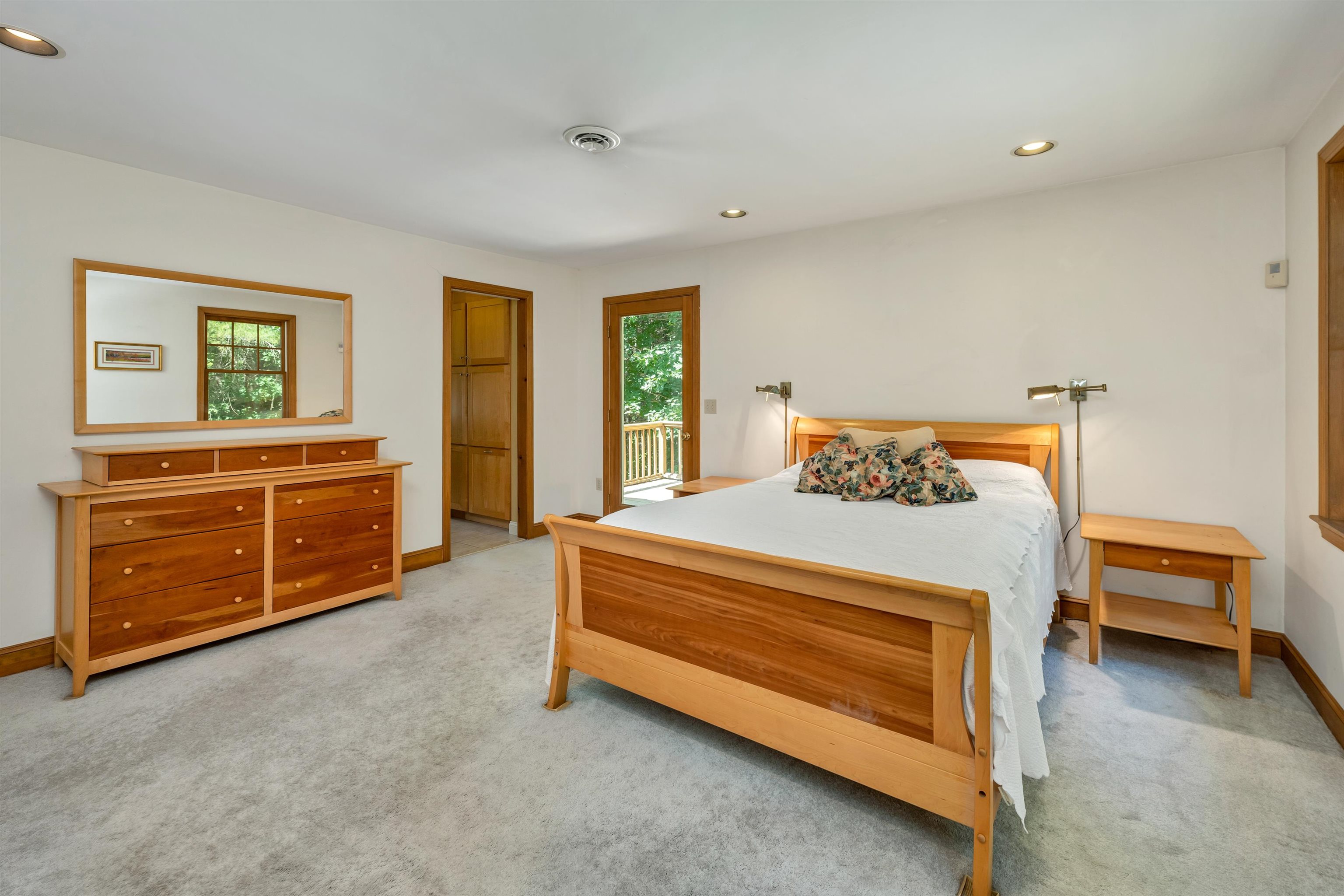 15 Deer Run Road Hollis, NH 03049 - Photo 18 of 39