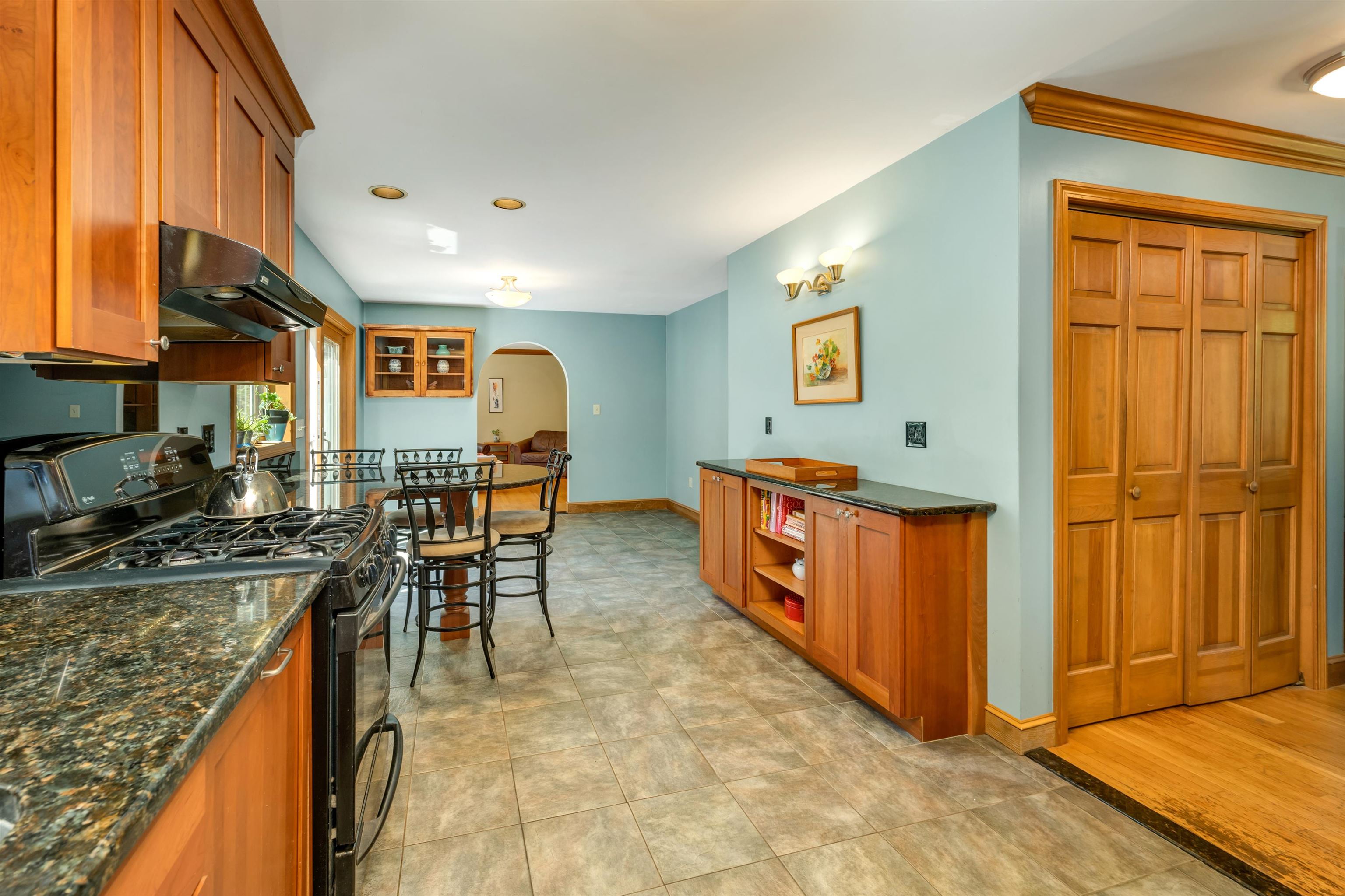 15 Deer Run Road Hollis, NH 03049 - Photo 7 of 39