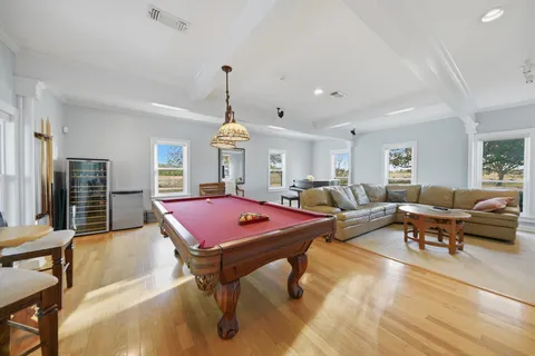 $4,750,000 | 5255 Ganske Road, Burton, TX 77835