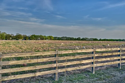 $4,750,000 | 5255 Ganske Road, Burton, TX 77835