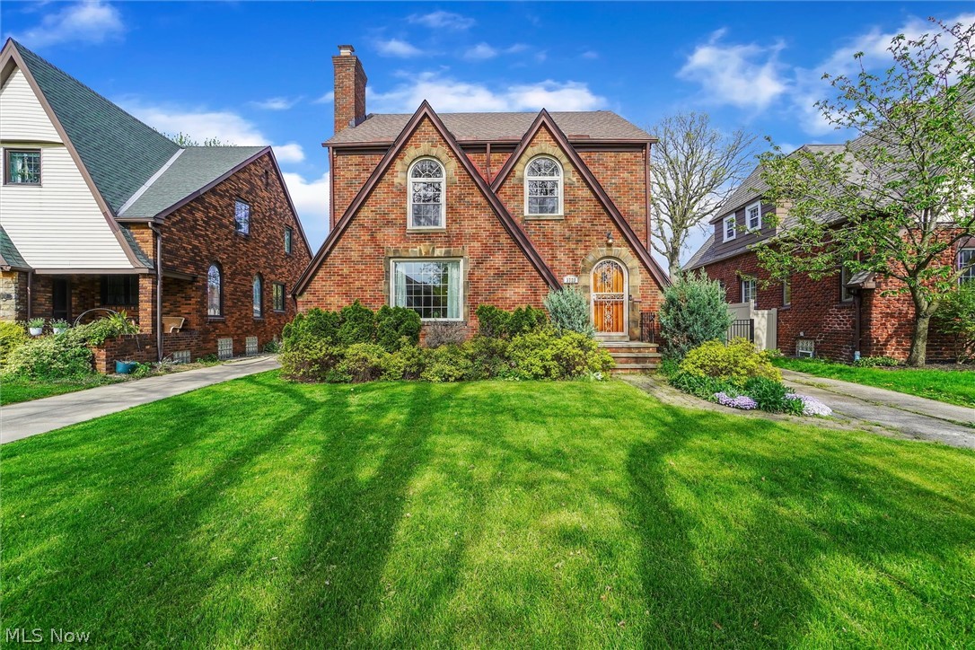 3723 Warren Road Cleveland, OH 44111 - Photo 1 of 31 Gallery Image 1