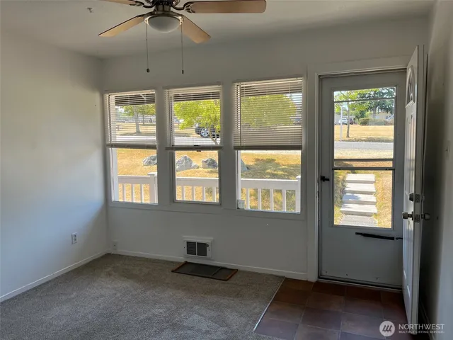 $485,000 | 505 Kinney Street Northeast, Coupeville, WA 98239