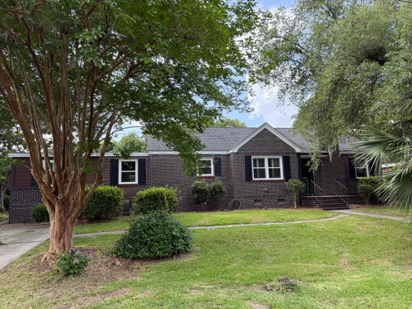 $4,500 | 37 Chadwick Drive, Charleston, SC 29407