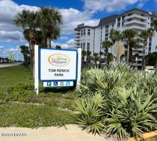103 Roberta Road Ormond Beach, FL 32176 - Photo 50 of 56 a sign on the side of the building