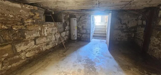 $229,900 | 27217 South O Bannon Road, Garden City, MO 64747