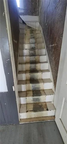 $229,900 | 27217 South O Bannon Road, Garden City, MO 64747