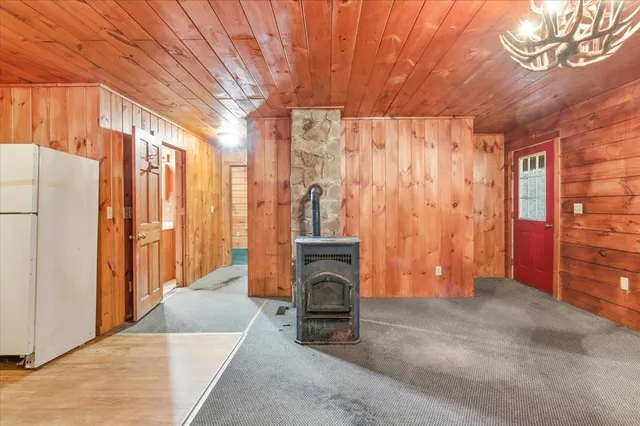 $300,000 | 2352 Minard Hill Road, Groton, VT 05046