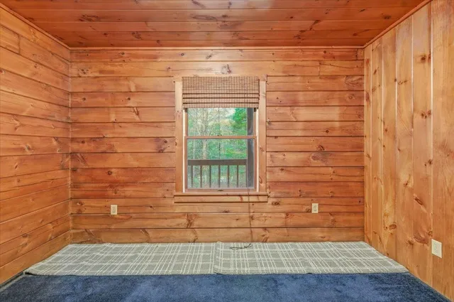 $300,000 | 2352 Minard Hill Road, Groton, VT 05046