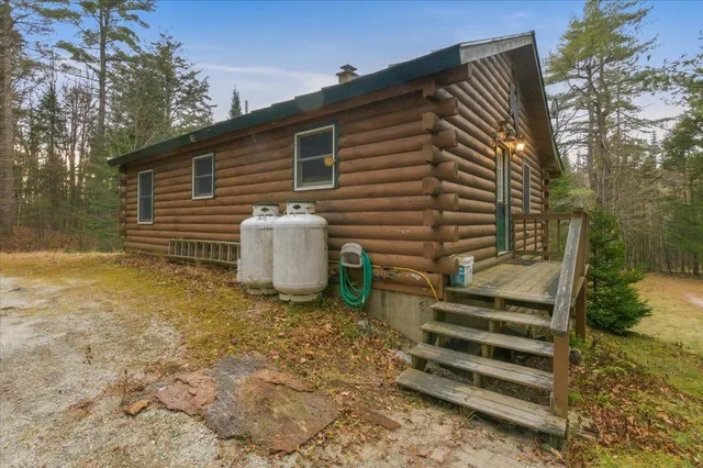 $300,000 | 2352 Minard Hill Road, Groton, VT 05046
