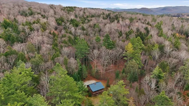 $300,000 | 2352 Minard Hill Road, Groton, VT 05046
