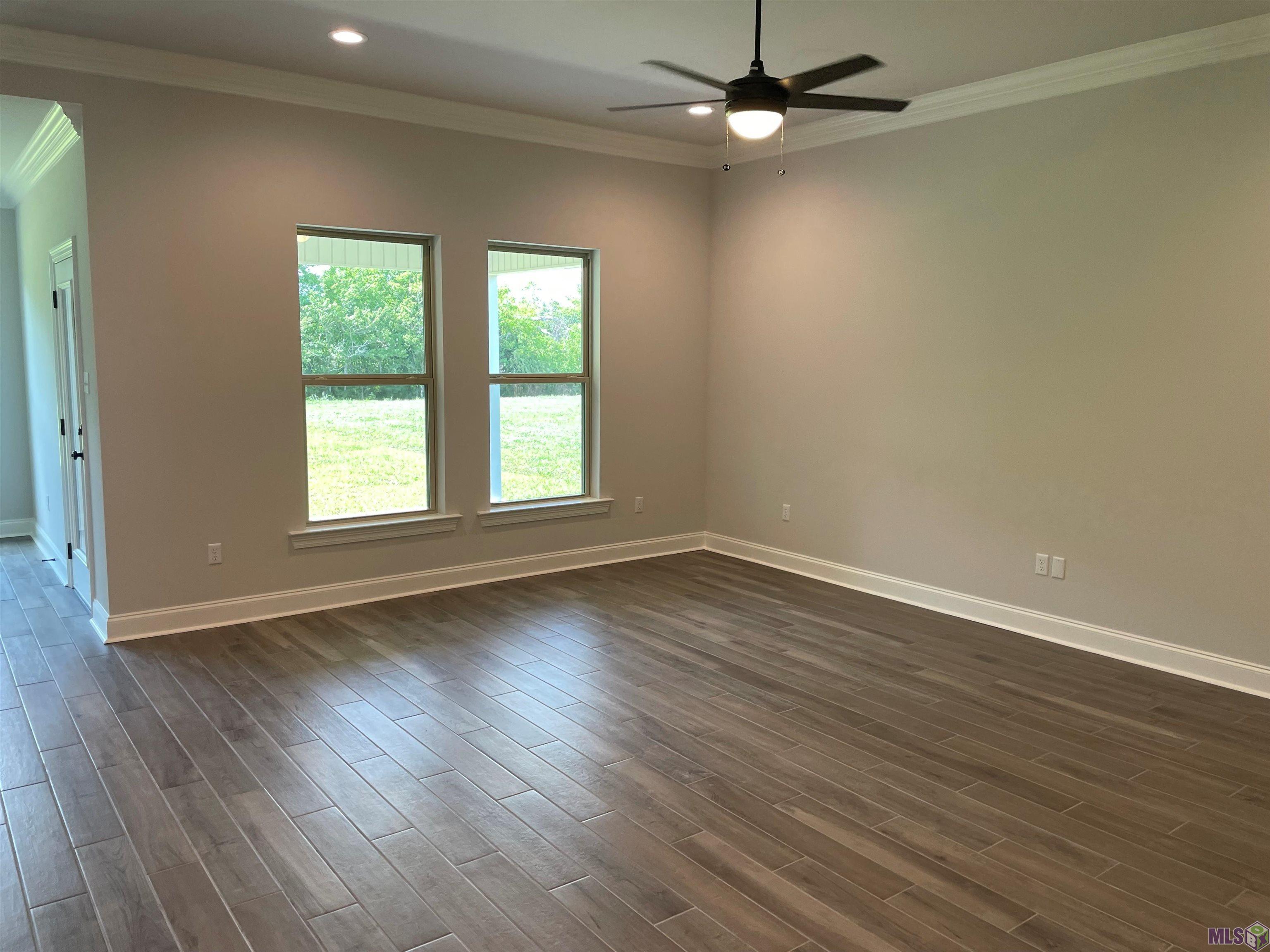 363 Rue Evangeline Houma, LA 70364 - Photo 3 of 7