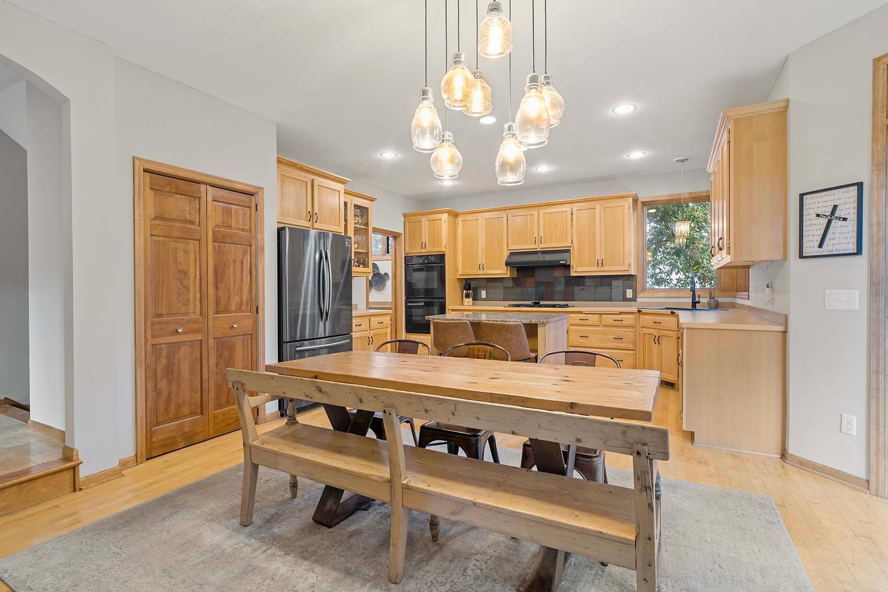 10668 Alton Court Inver Grove Heights, MN 55077 - Photo 13 of 59