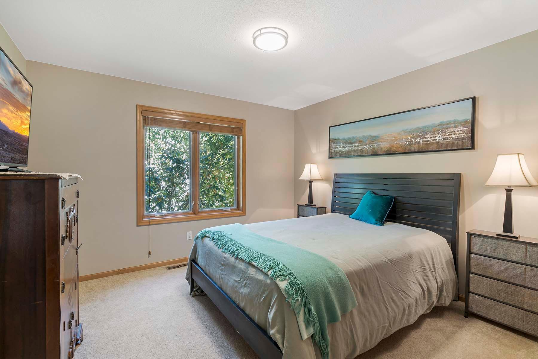 10668 Alton Court Inver Grove Heights, MN 55077 - Photo 36 of 59