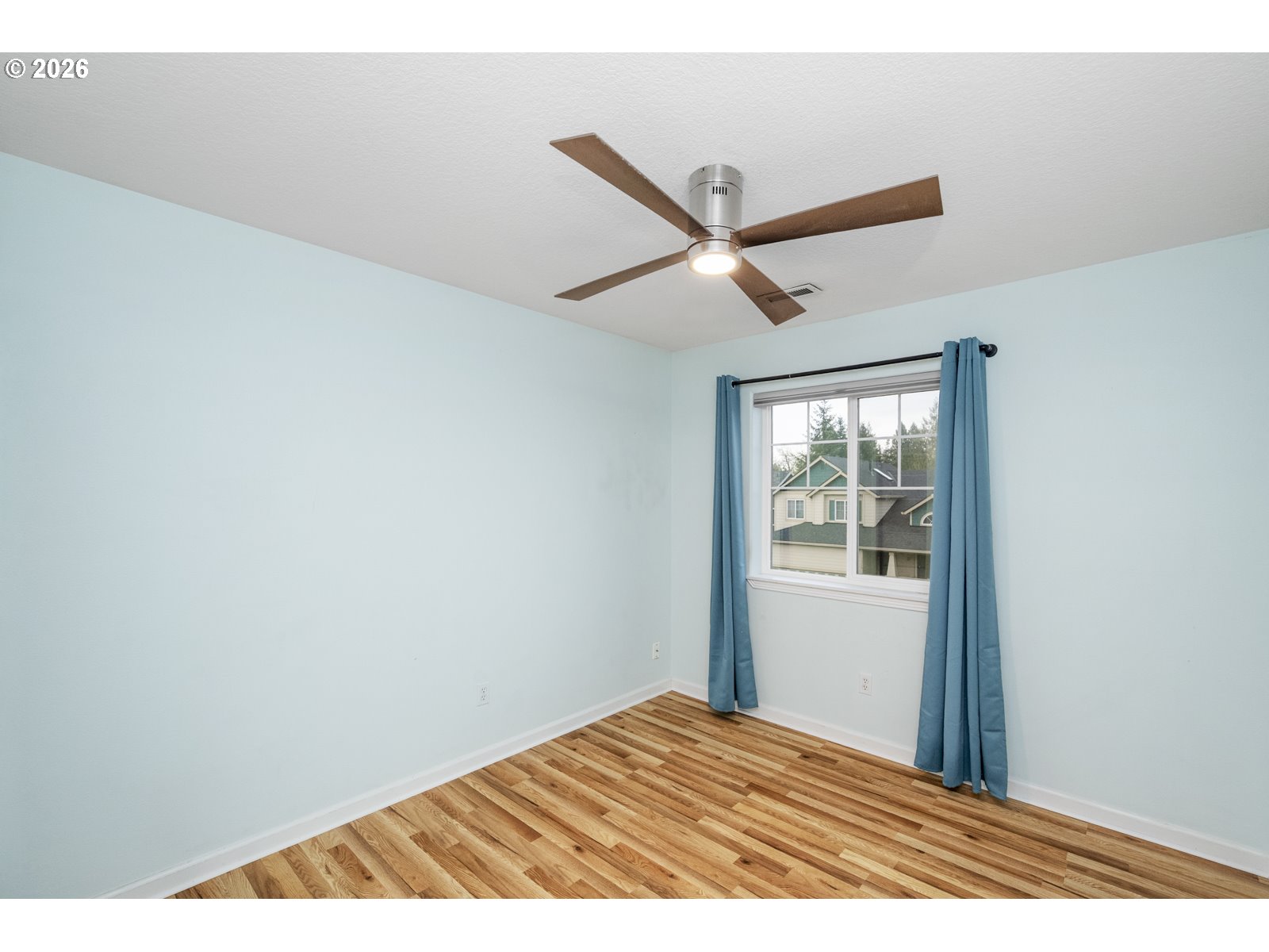 15729 Southeast Hawk Court Portland, OR 97236 - Photo 32 of 39