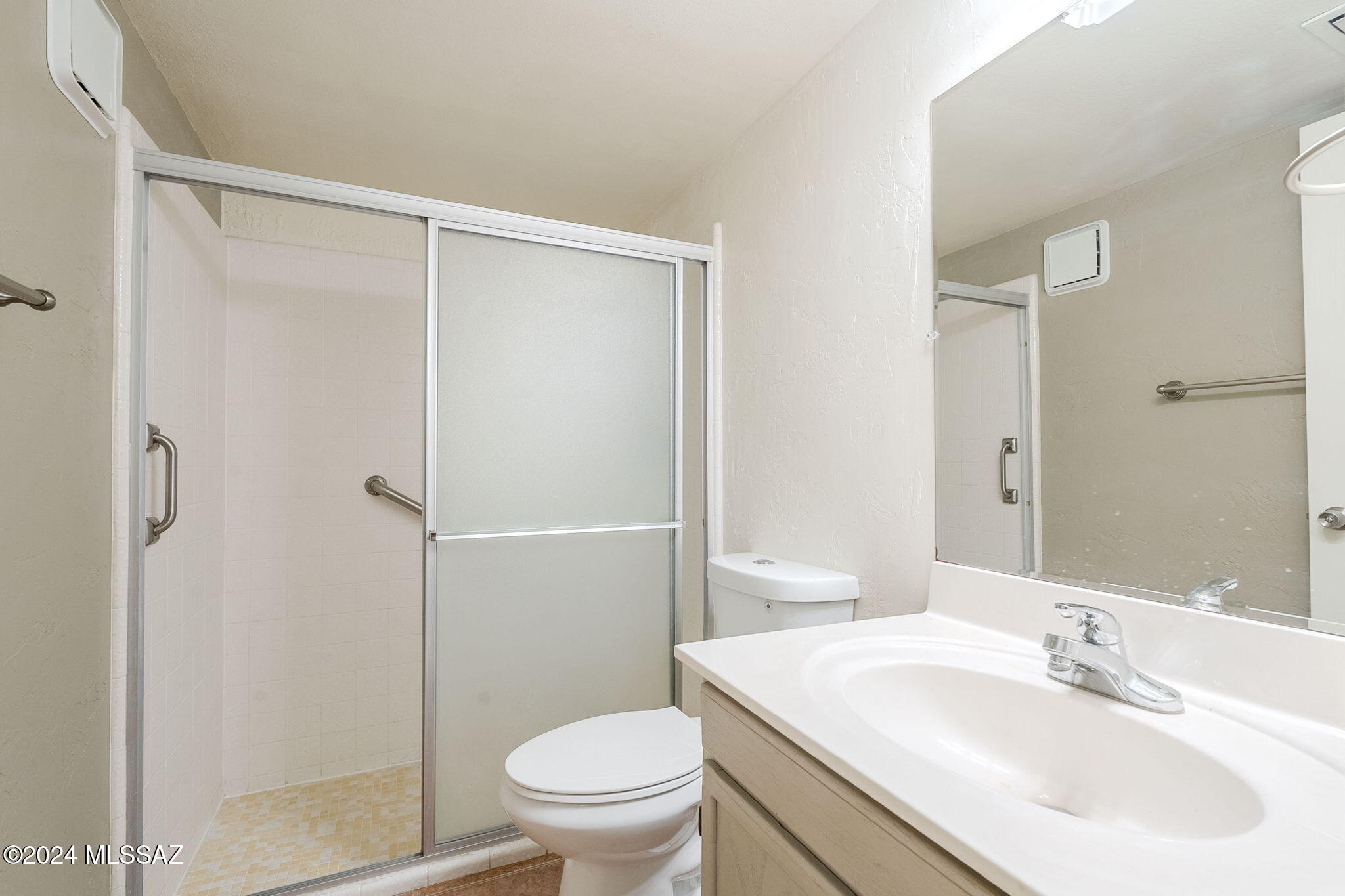 625 South Prudence Road, Unit 105 Tucson, AZ 85710 - Photo 14 of 23