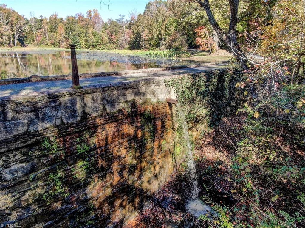 411 Pennington Road Reidsville, NC 27320 - Photo 8 of 47 Gallery Image 8