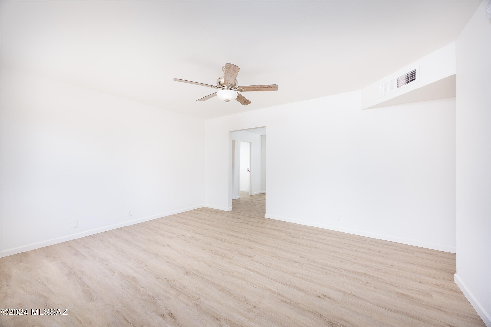 660 High Street Benson, AZ 85602 - Photo 6 of 24