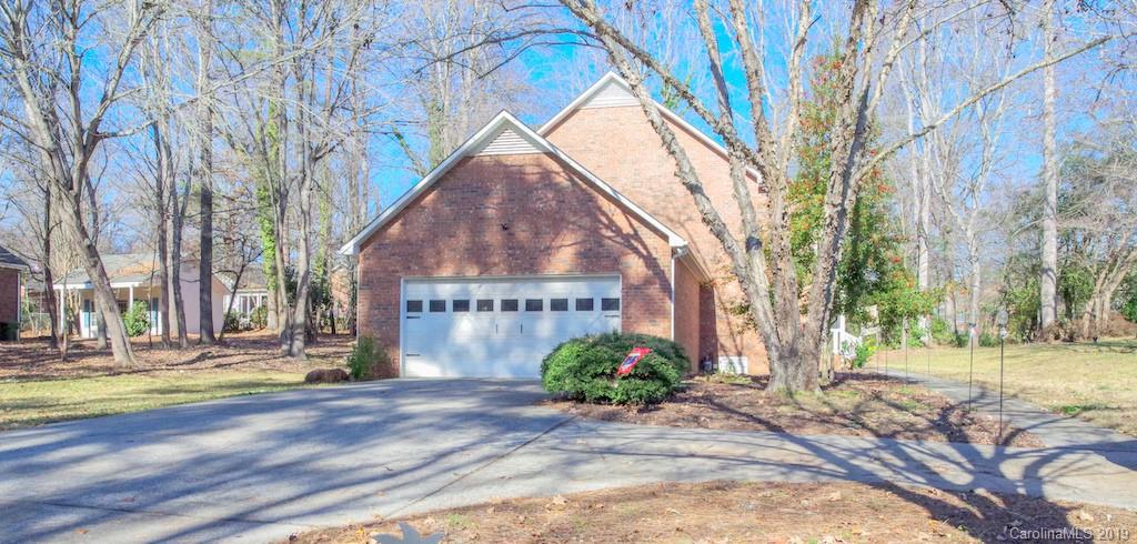 622 Rugby Drive Lancaster, SC 29720 - Photo 3 of 31 Gallery Image 3