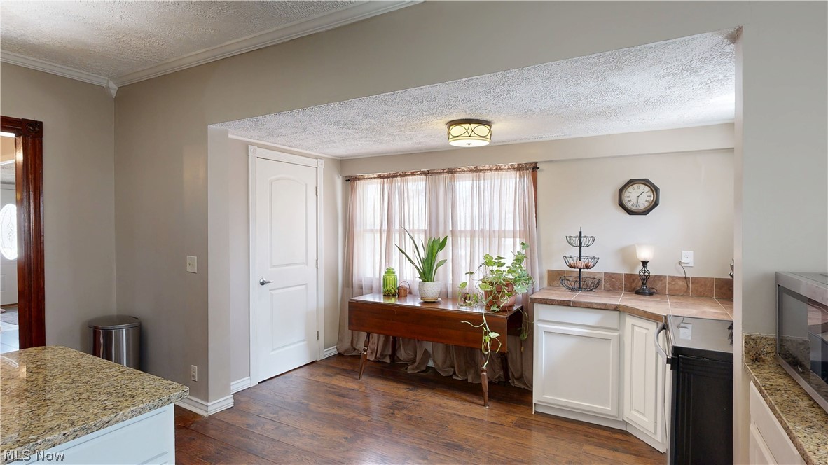 1538 South Ridge Road West Ashtabula, OH 44004 - Photo 4 of 43