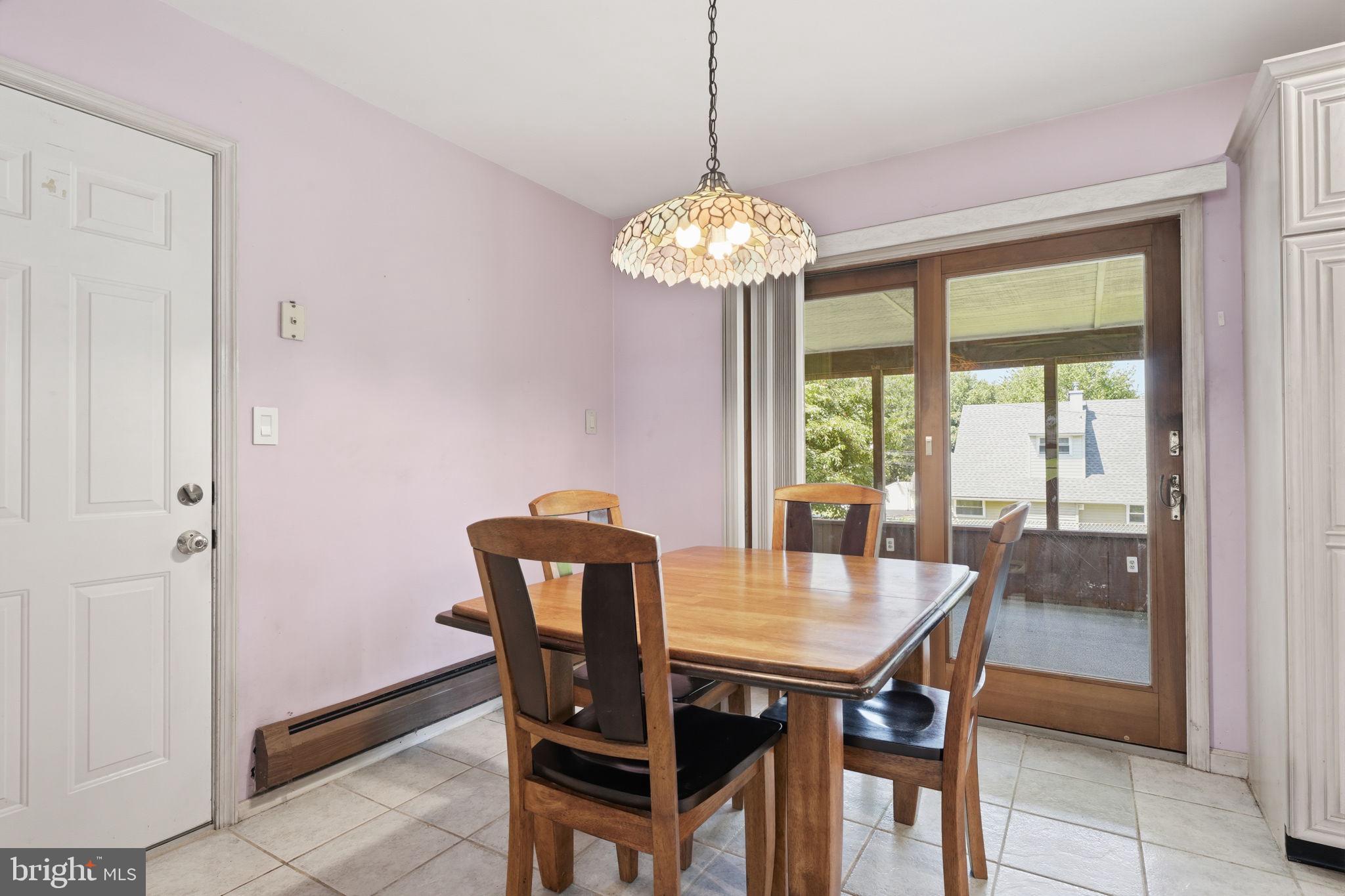 37 Trellis Road Levittown, PA 19056 - Photo 7 of 28