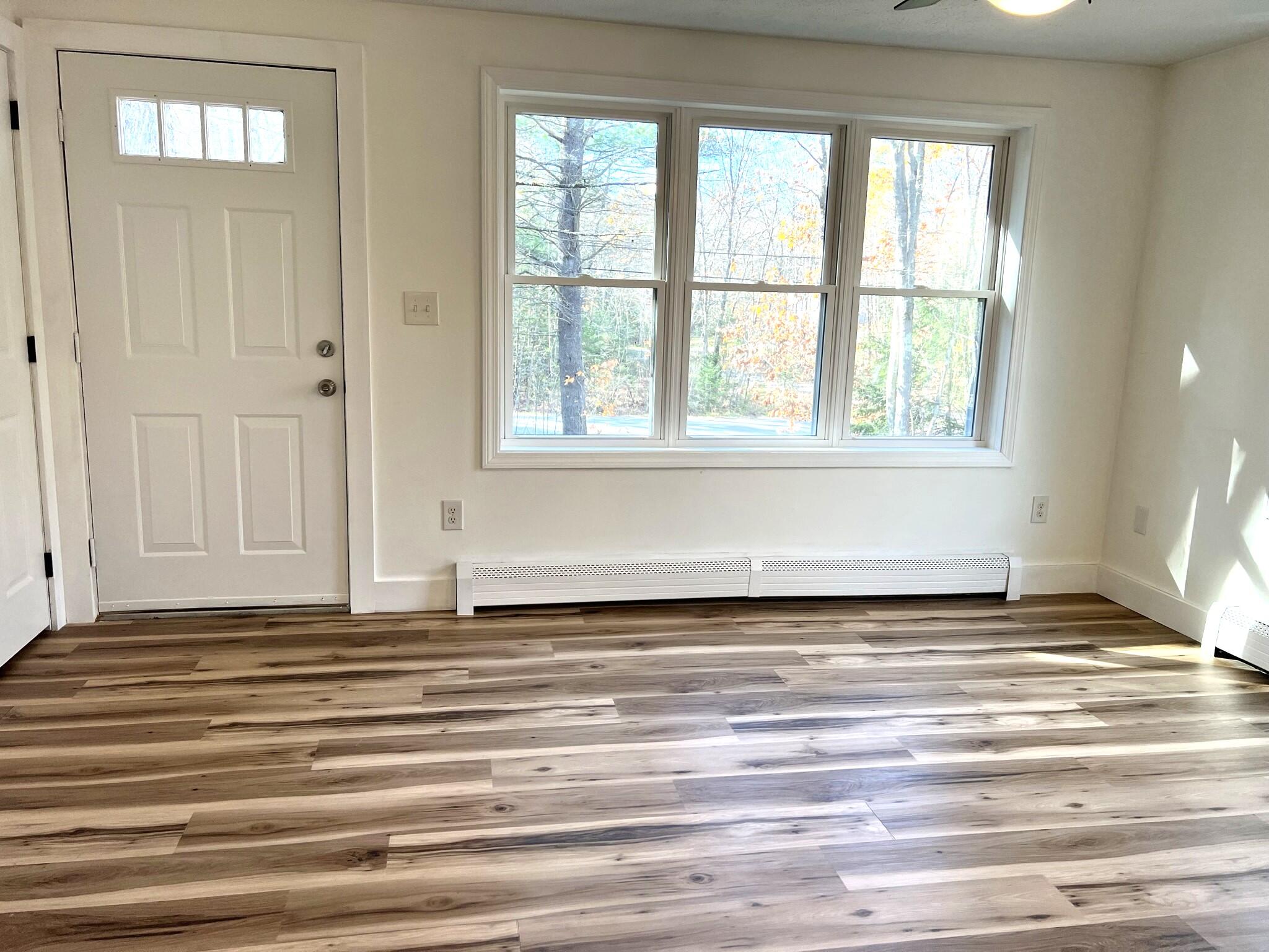29 Deering Road Gorham, ME 04038 - Photo 12 of 51 Livingroom