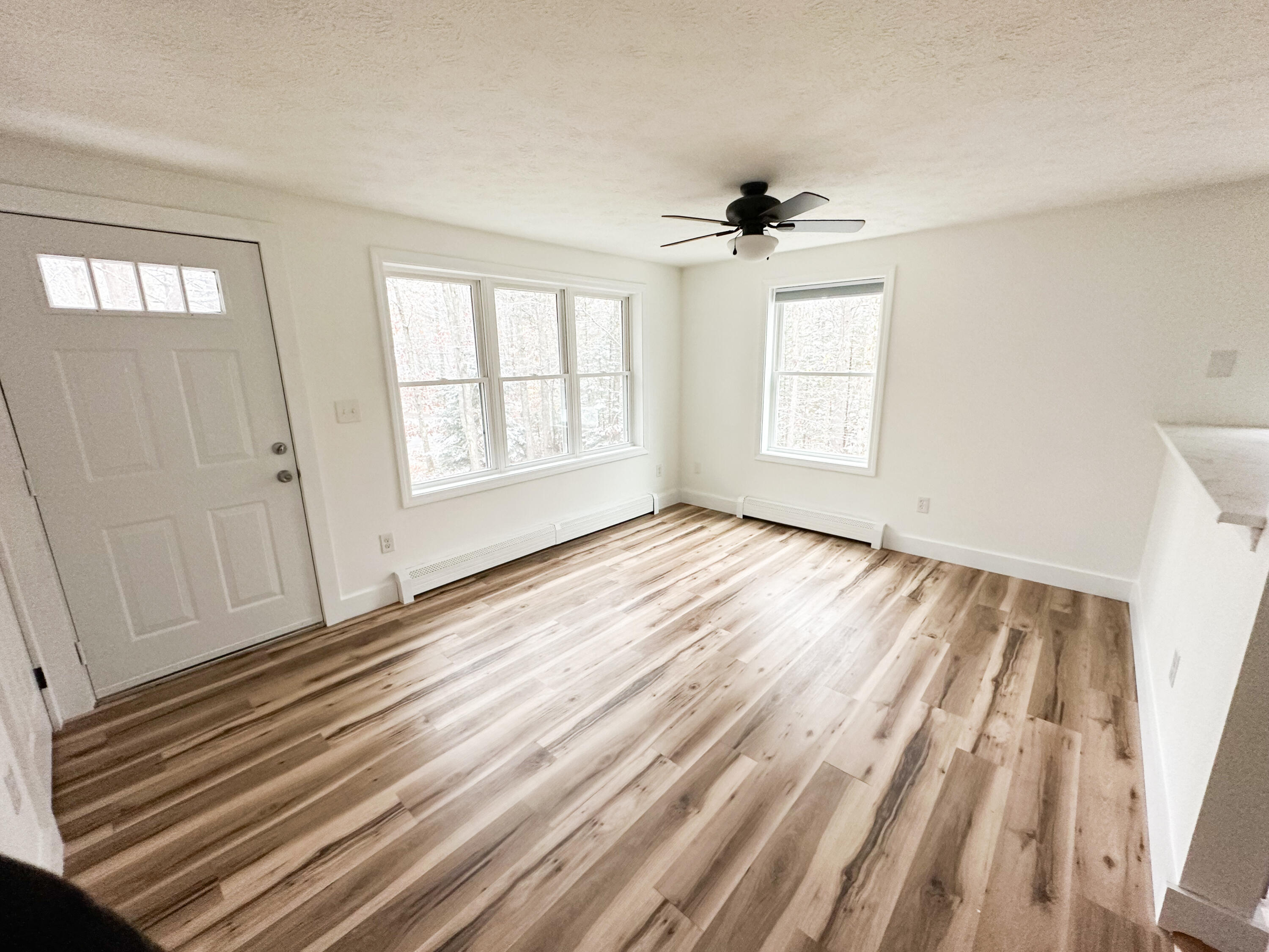 29 Deering Road Gorham, ME 04038 - Photo 13 of 51 Livingroom