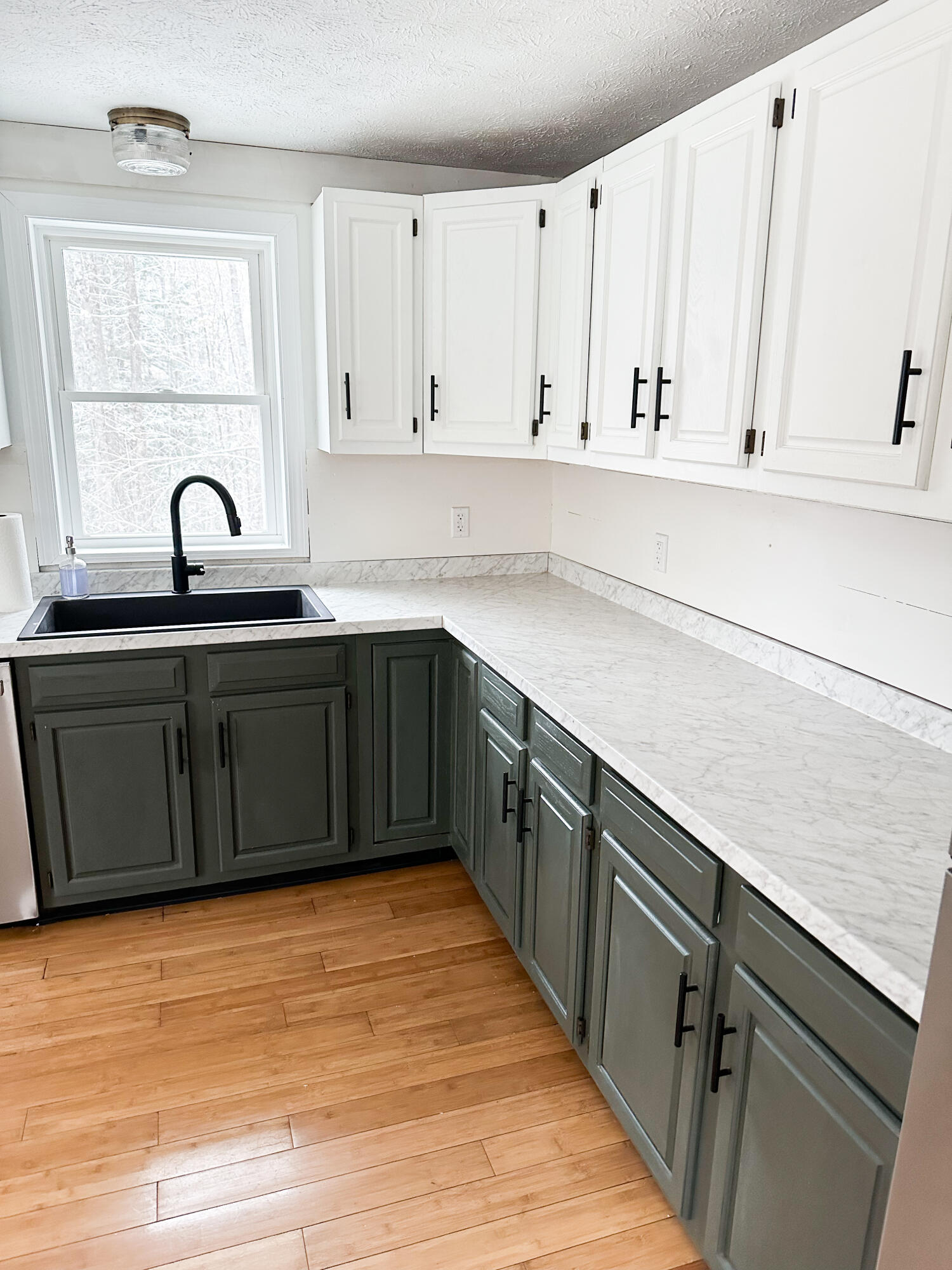 29 Deering Road Gorham, ME 04038 - Photo 7 of 51 Kitchen