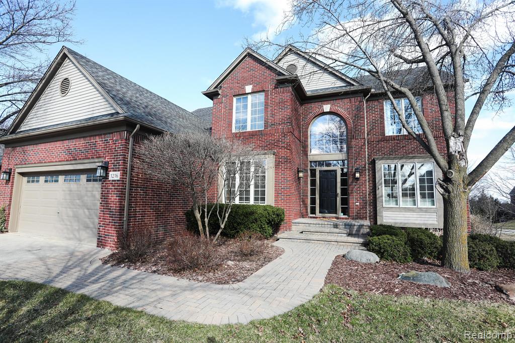 1216 Letica Drive Rochester, MI 48307 - Photo 1 of 8