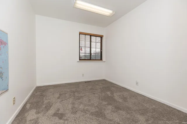 $236,500 | 4200 Saddlebrooke Lane, Evansville, IN 47715