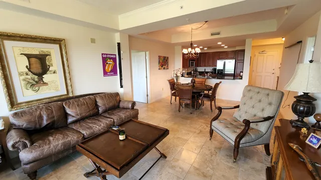 $2,800 | 121 North Monroe Street, Unit 1208, Tallahassee, FL 32301