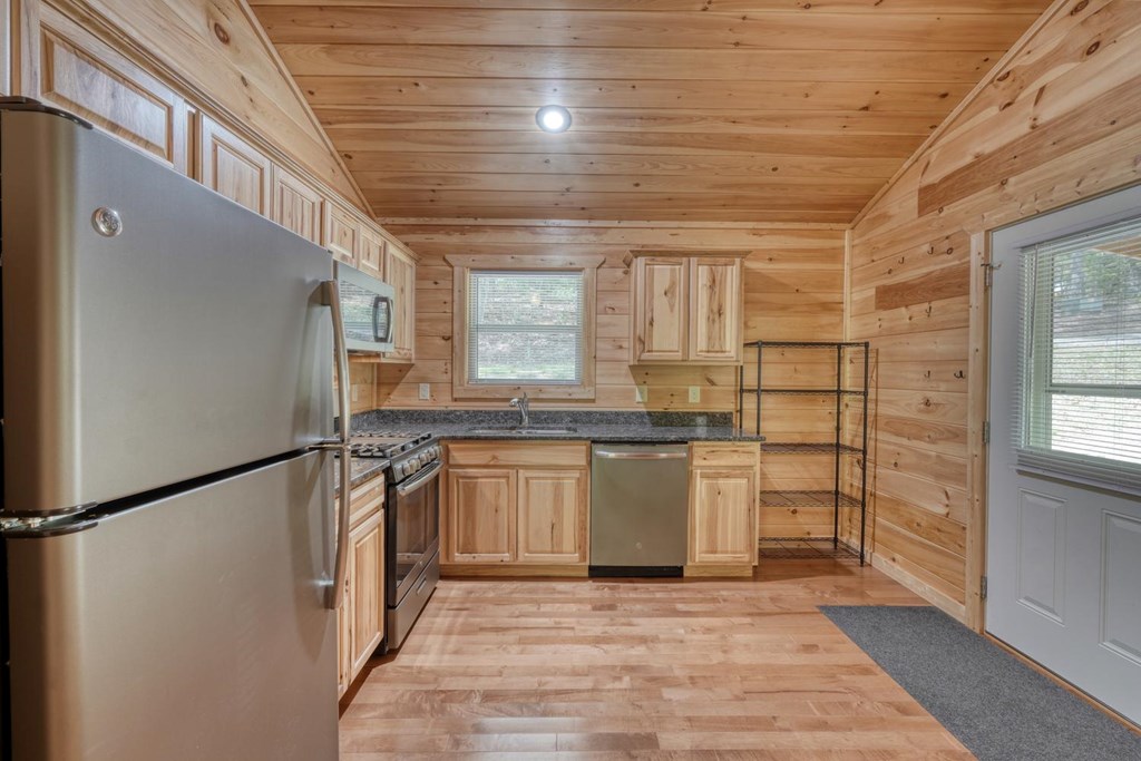 100 Fern Cv Lane Murphy, NC 28906 - Photo 27 of 39 Gallery Image 27