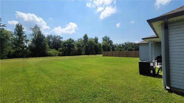 $335,000 | 813 Dandelion Drive, Westwego, LA 70094