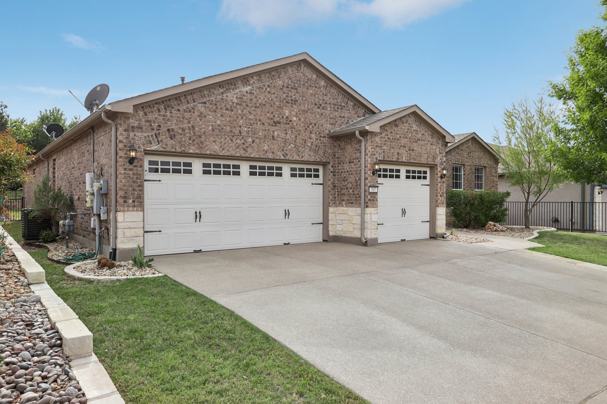 507 Davis Mountain Circle Georgetown, TX 78633 - Photo 32 of 40