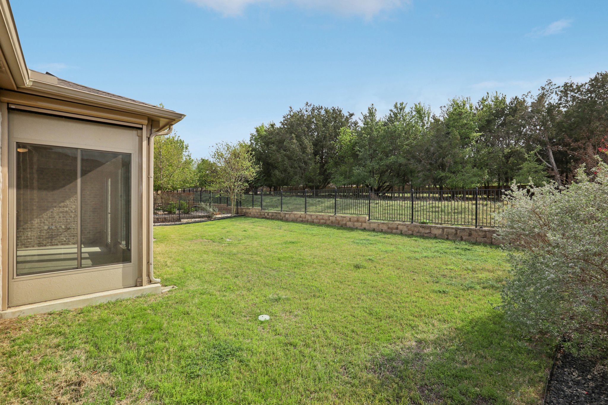 507 Davis Mountain Circle Georgetown, TX 78633 - Photo 34 of 40