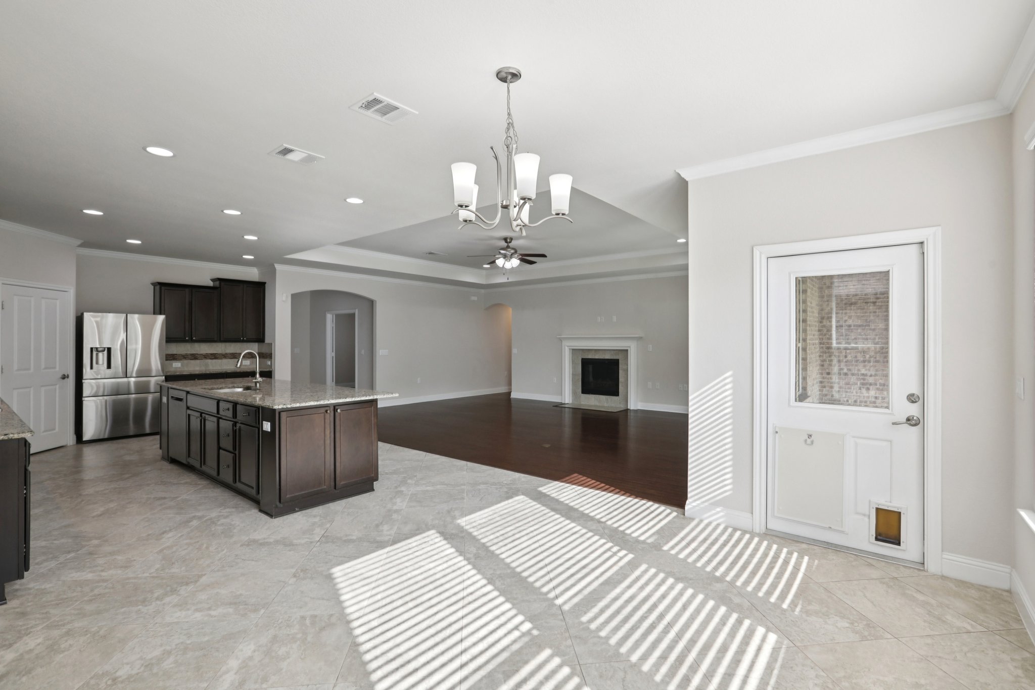 507 Davis Mountain Circle Georgetown, TX 78633 - Photo 7 of 40
