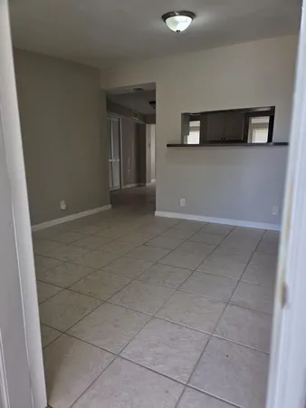 $3,500 | 3818 Everglades Road, Cabana Colony, FL 33410