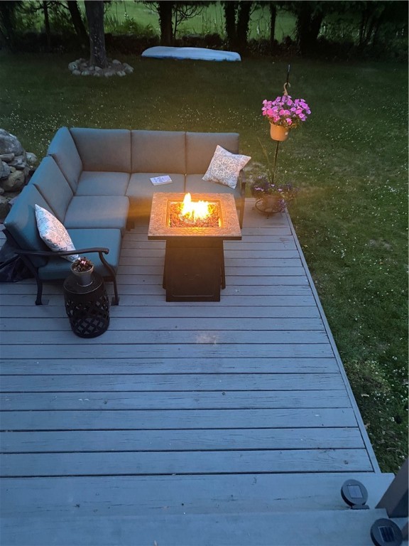 13 Fields View Road Westerly, RI 02808 - Photo 7 of 42 Enjoy entertaining family and friends.